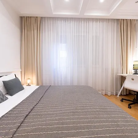 Central Business Terazije Apartment